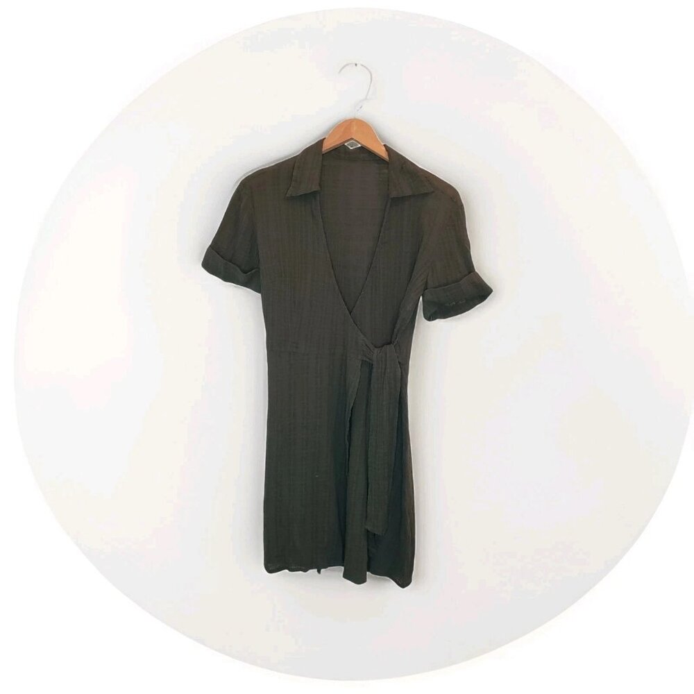 BECCA Playa Textured Collared Wrap Shirtdress Cover-Up Size Small Cactus Green - Picture 16 of 16